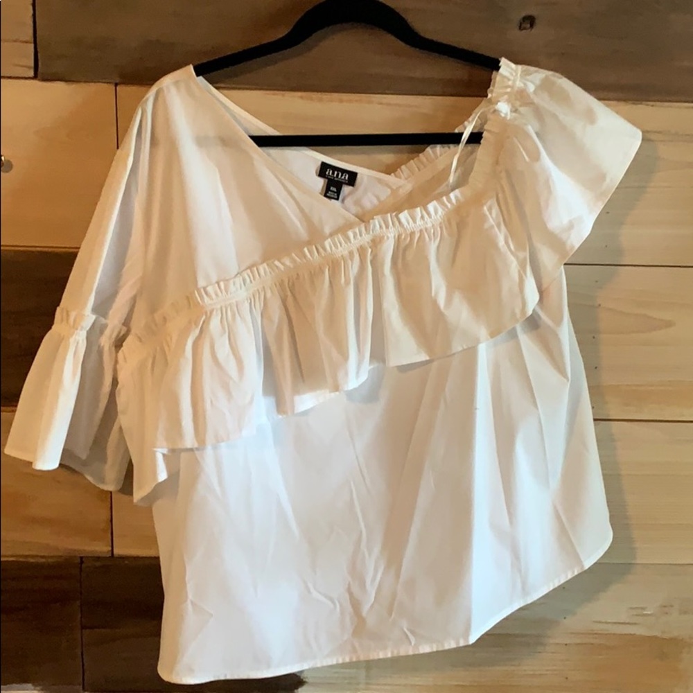 Asymmetrical blouse